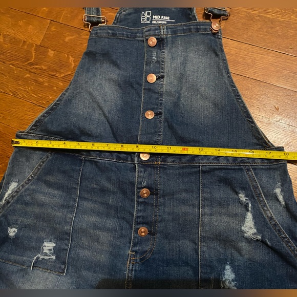 Overalls - Picture 5 of 6